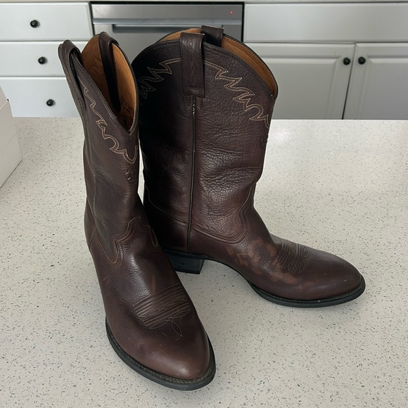 Men’s Ariat size 13D boots